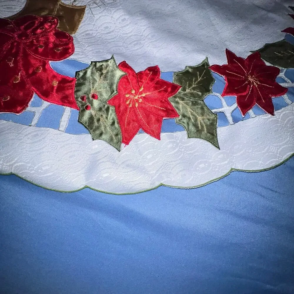 Poinsettia Holly Glitter Candle 33 inch Round Holiday Christmas Table‎ Cloth